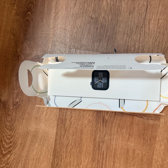 Apple Watch SE Gen 2 40mm Midnight Gray SL CEL